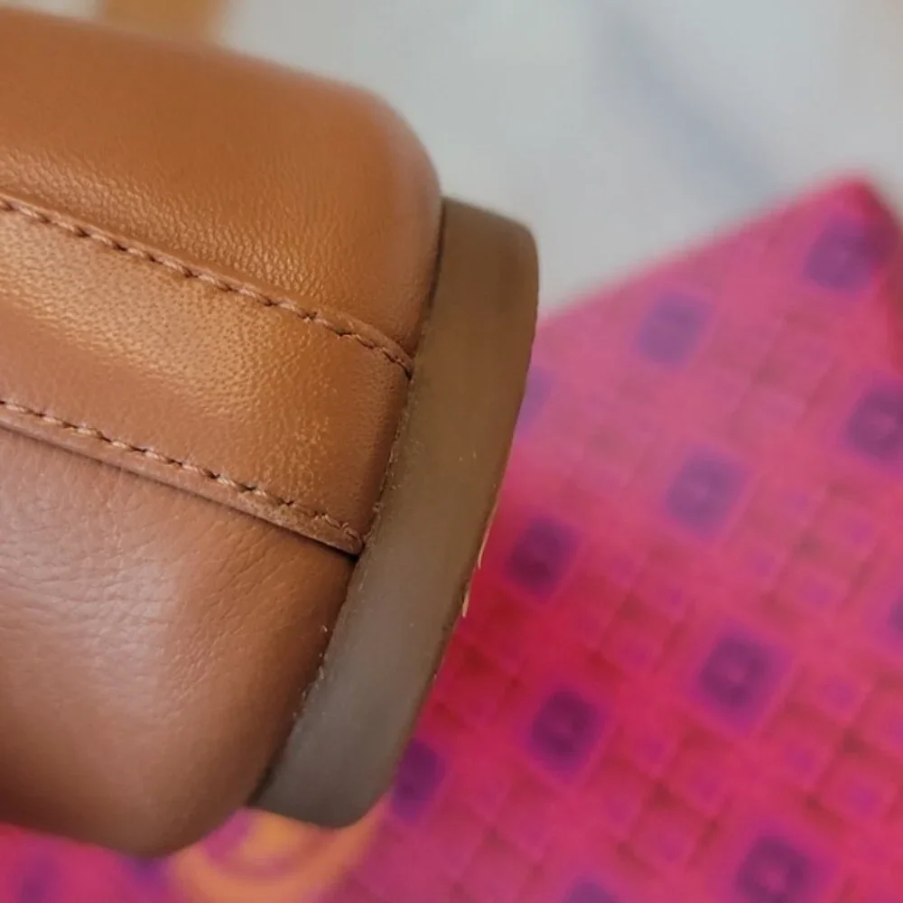 Tory Burch tory burch