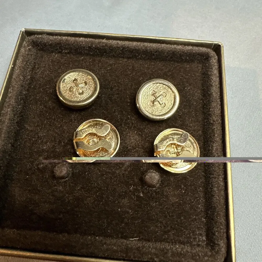 Vintage Avon Citation Button Covers Set of 4 Classic Design Gold Tone 1972
