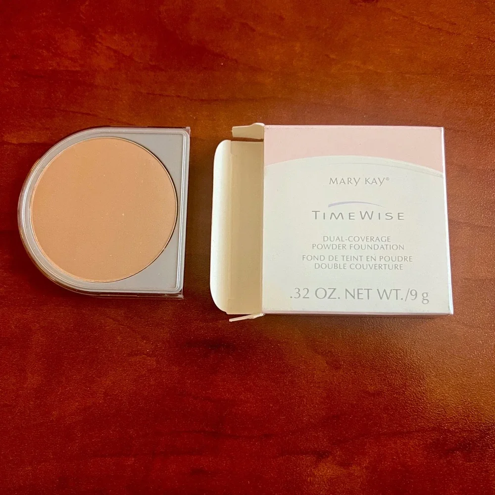 Mary‎ Kay TimeWise Dual-Coverage Powder Foundation Beige 400 0.32 oz Refill 8928