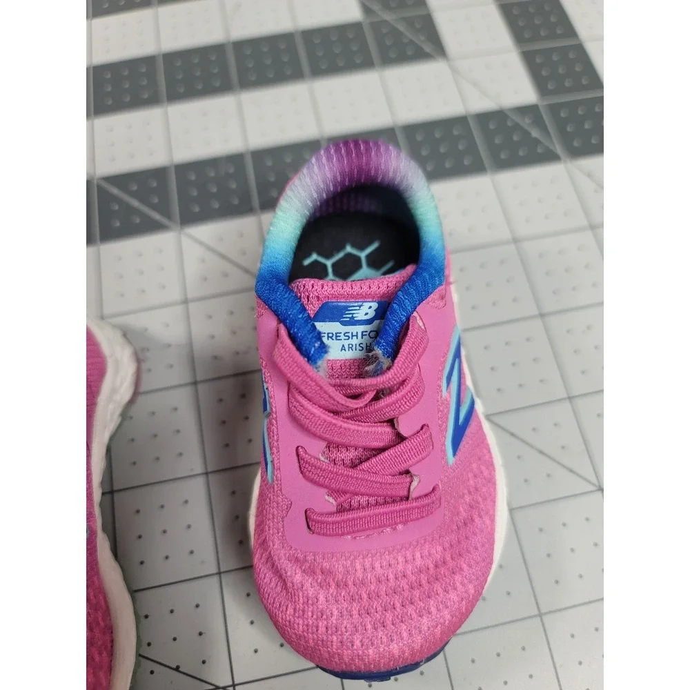 New Balance bright pink
