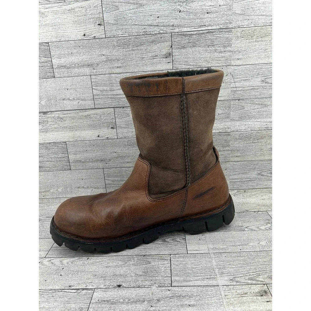 UGG Australia ugg australia