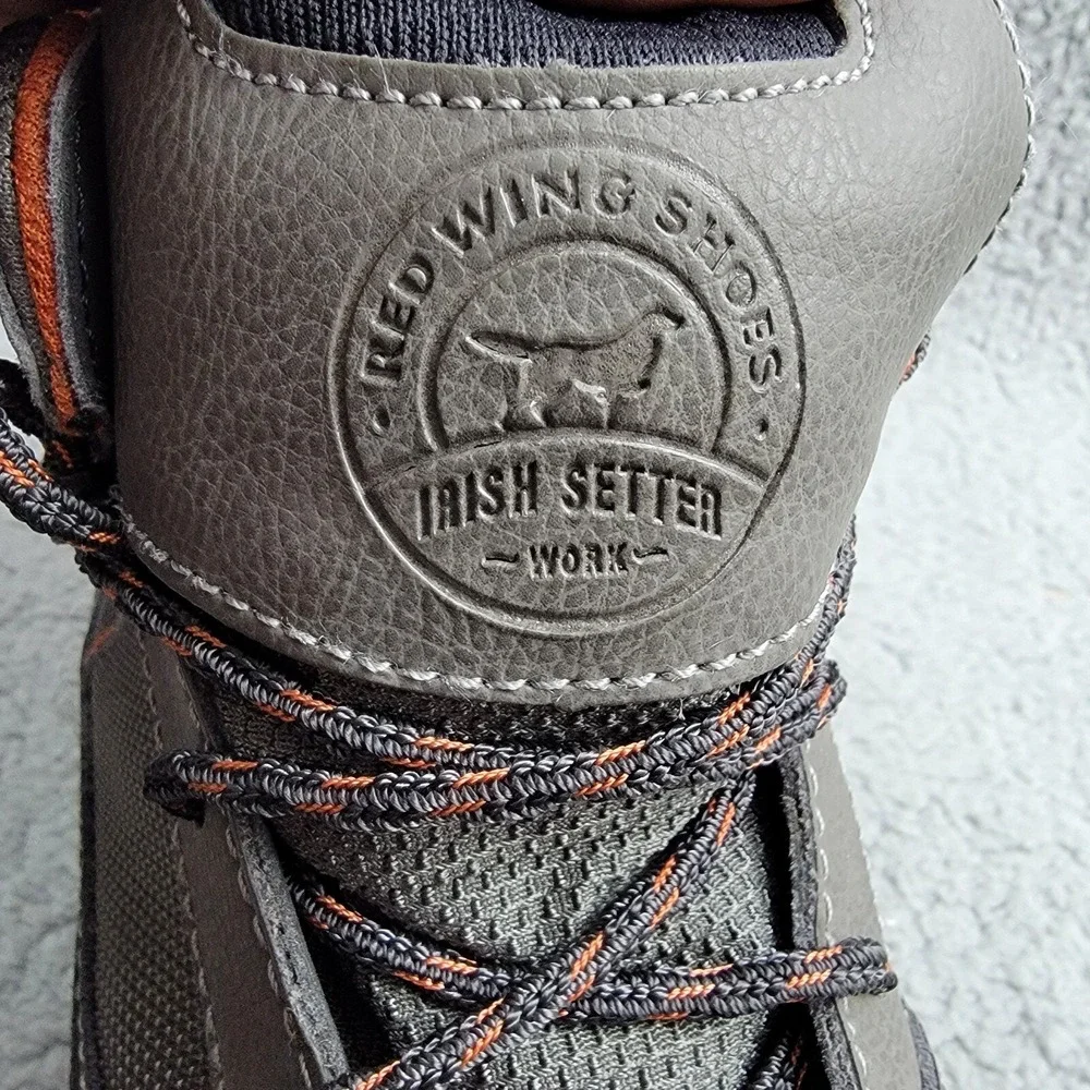 Irish Setter red wing