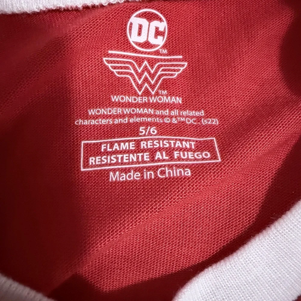 DC vibrant red