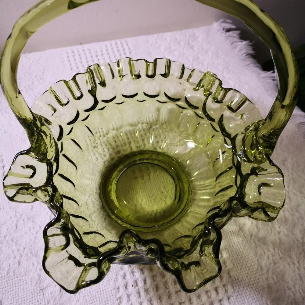 Fenton vintage thumbprint