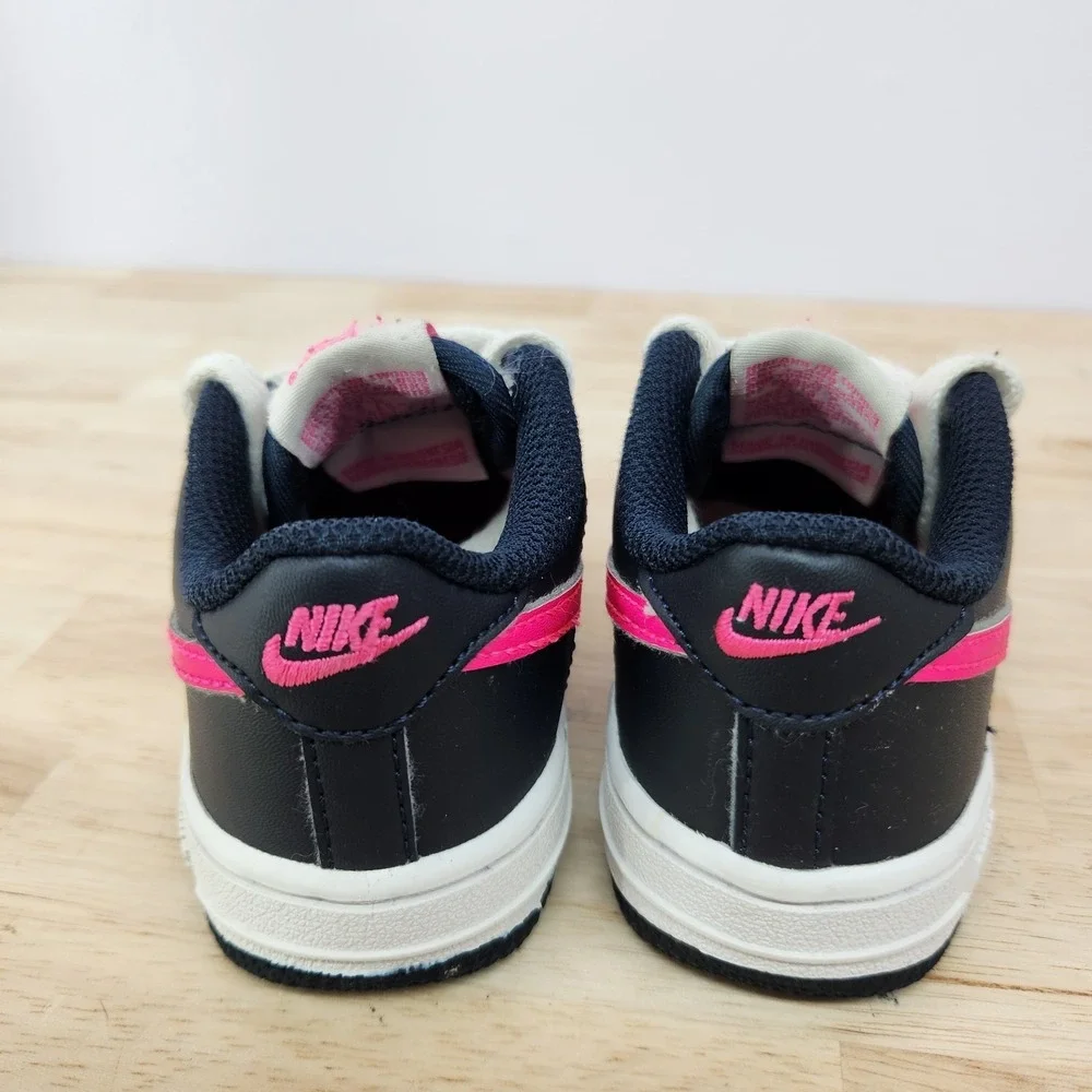 Nike pre owned