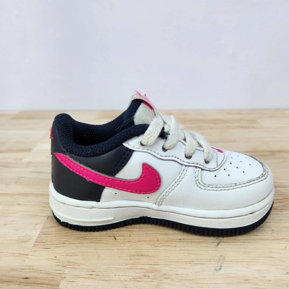 Nike pre owned