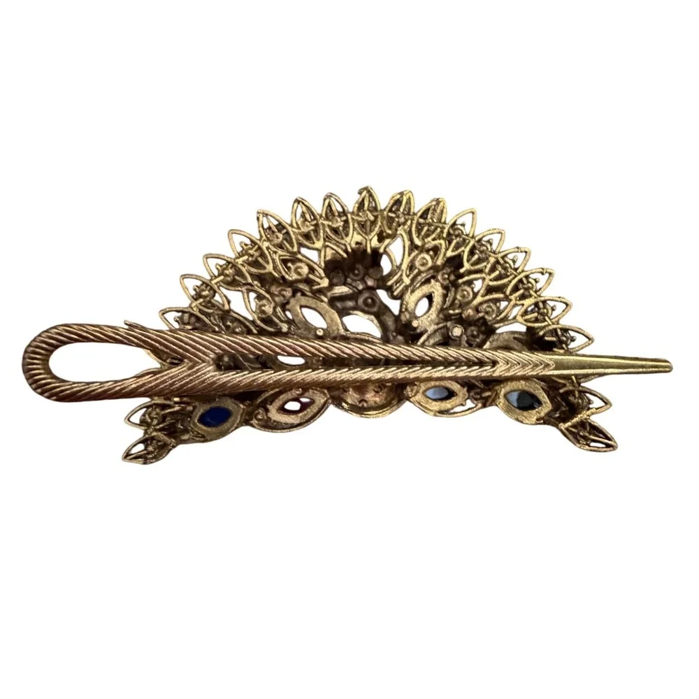No brand ornate peacock