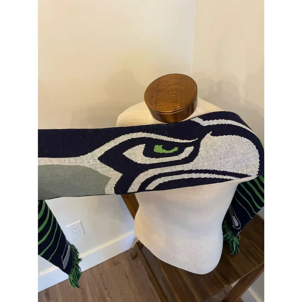 Unmarked seattle seahawks