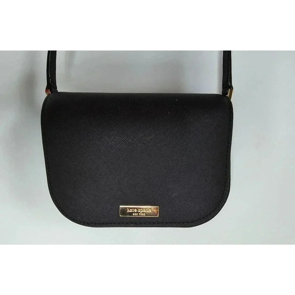 kate spade pocket offering 30