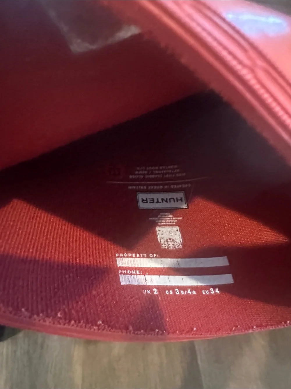 Hunter red reliable style
