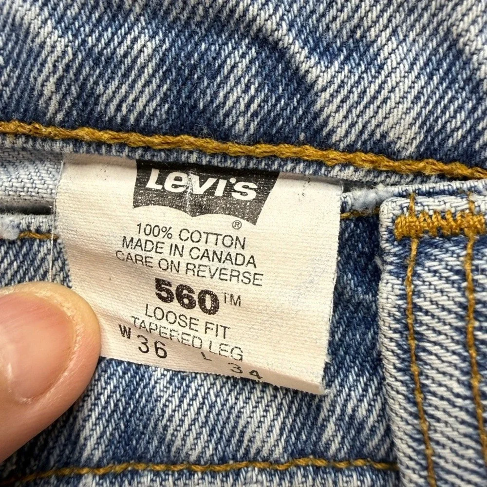 Levis levis 560