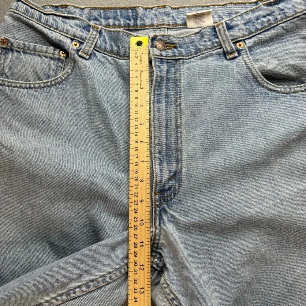 Levis levis 560