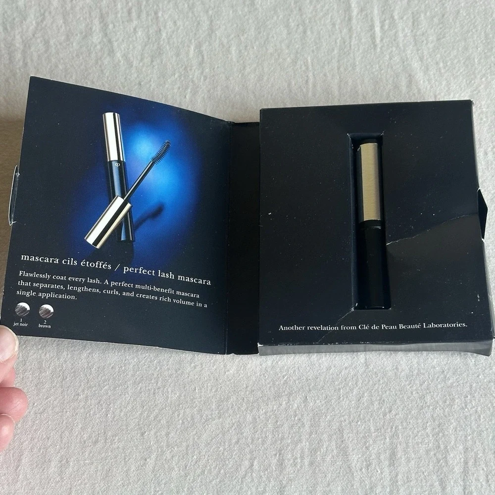 Cle De‎ Peau Beaute Perfect Lash Mascara # 1 Black Sample Size 3 ml