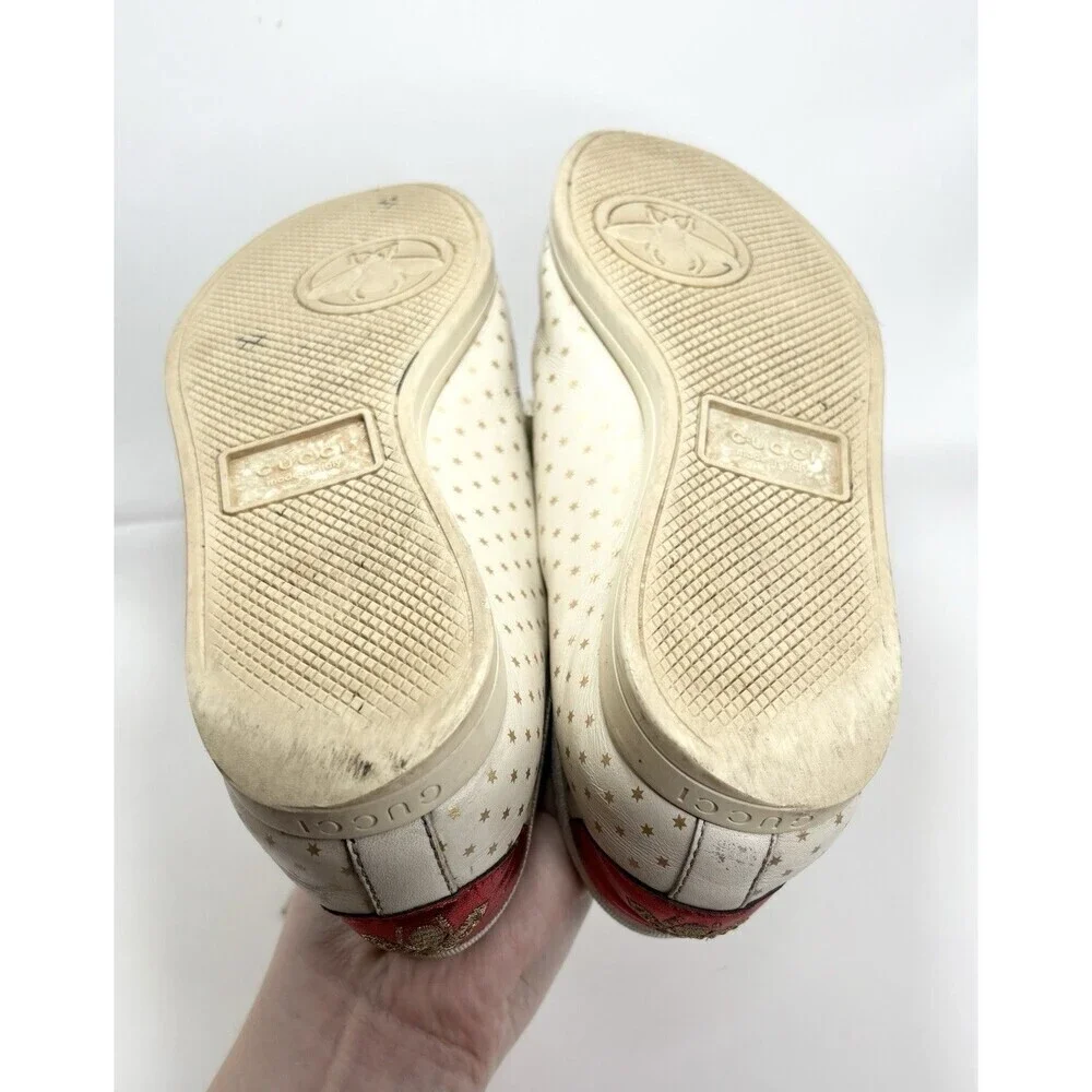 Gucci stylish sneakers