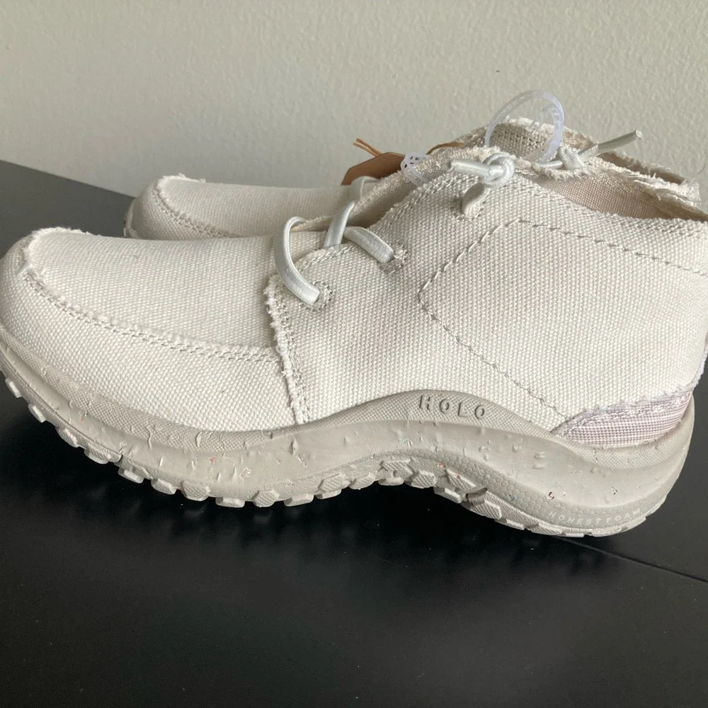 HOLO Footwear eco friendly