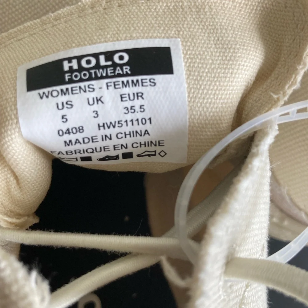 HOLO Footwear eco friendly