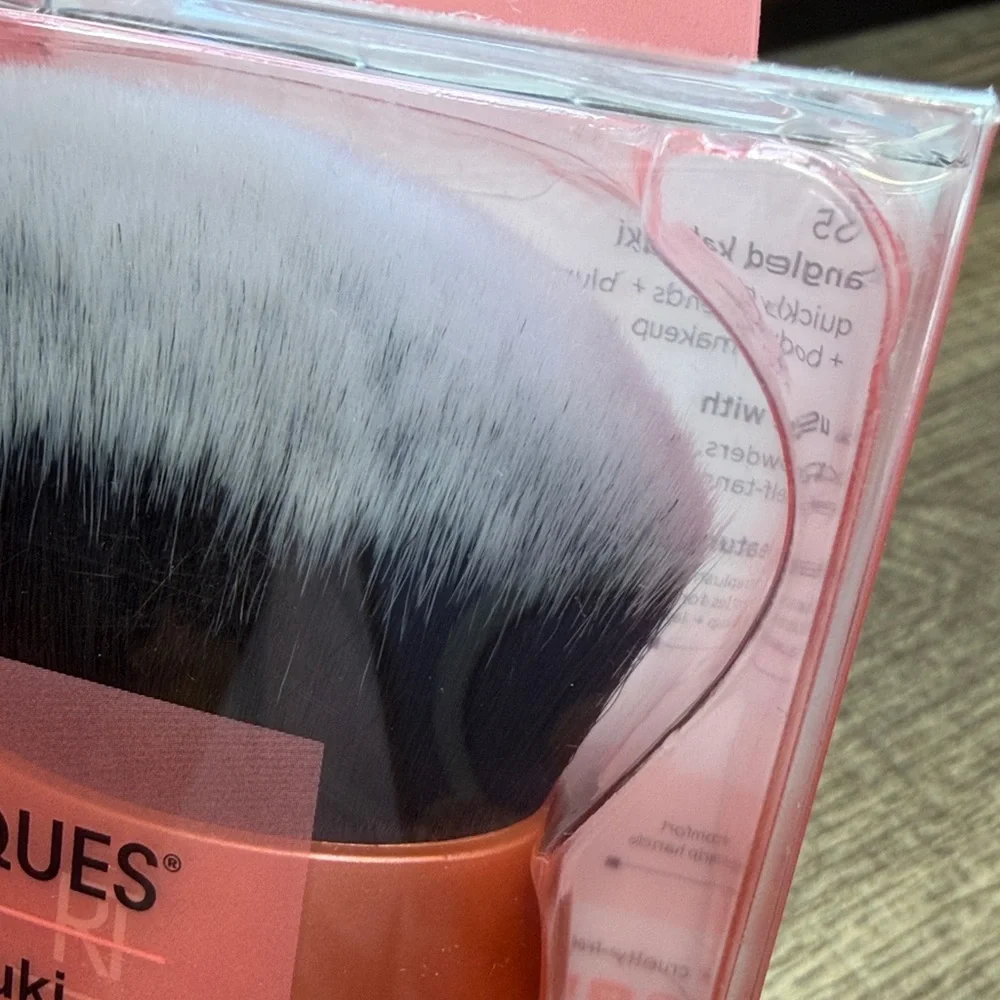 🌻5 for $30🌻 Real Techniques Angled Kabuki Makeup Brush