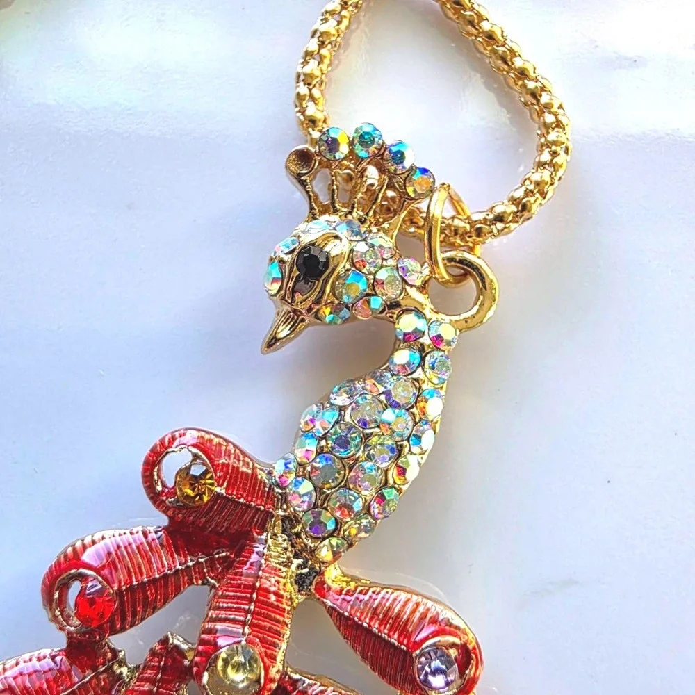 Betsey Johnson dazzling expression