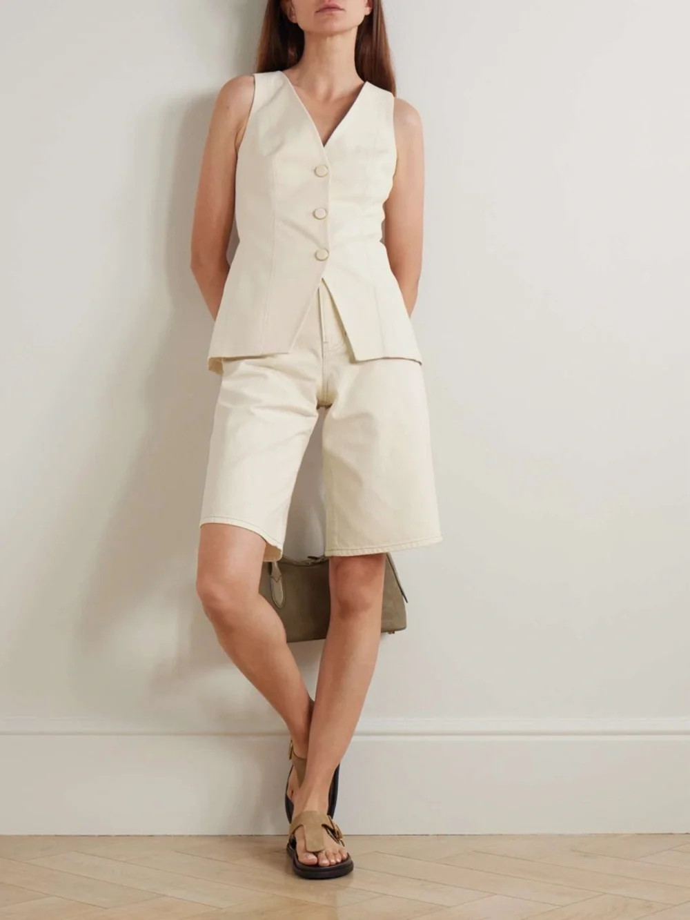 NWT‎ Veronica Beard Charlotte High Rise Long Short in Ecru Size 26