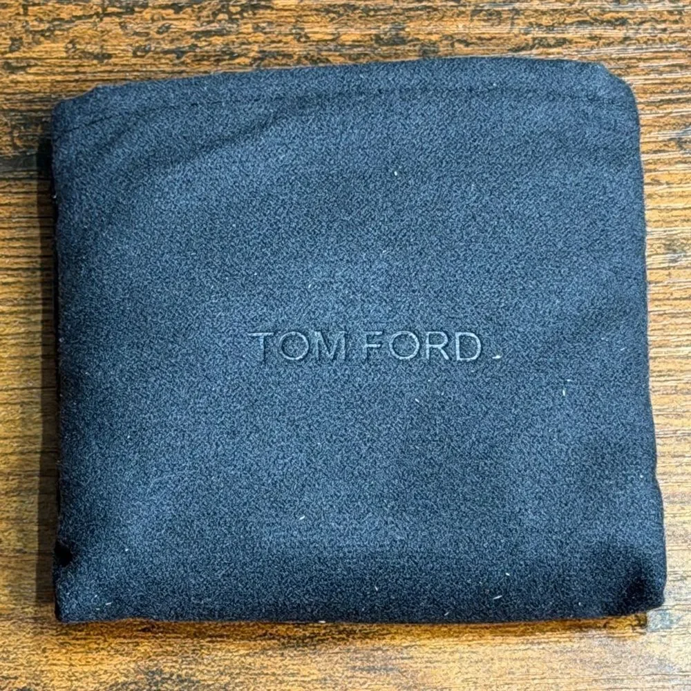 Tom Ford dust authentic