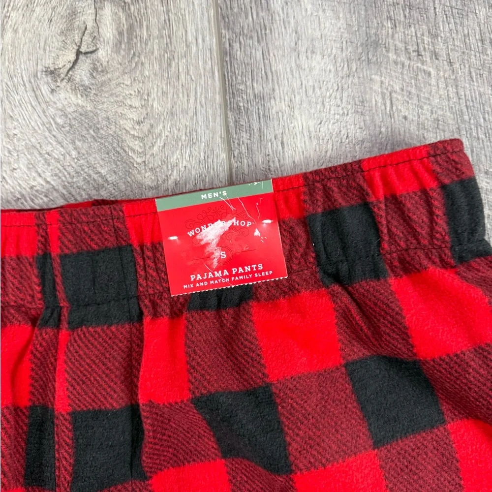 Wondershop mens size