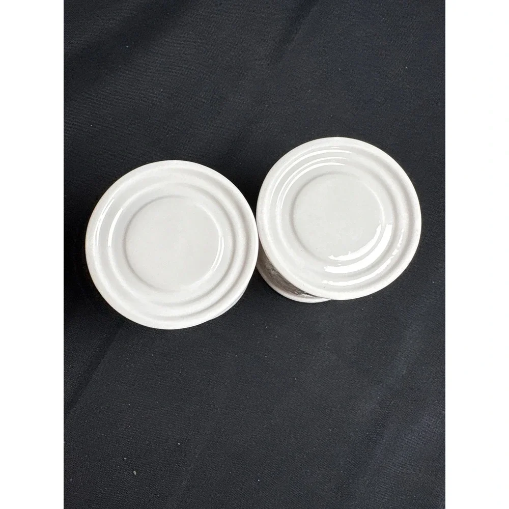 N/A pair white