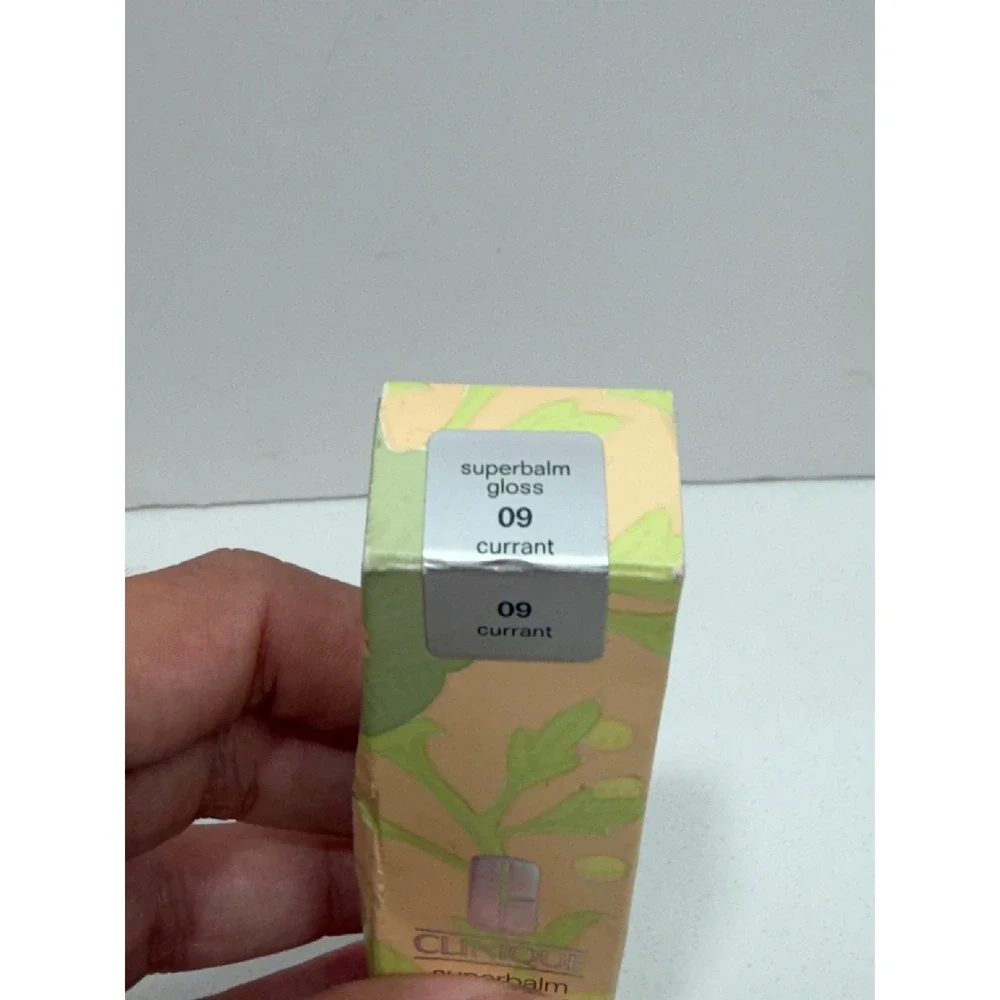 Clinique superbalm moisturizing