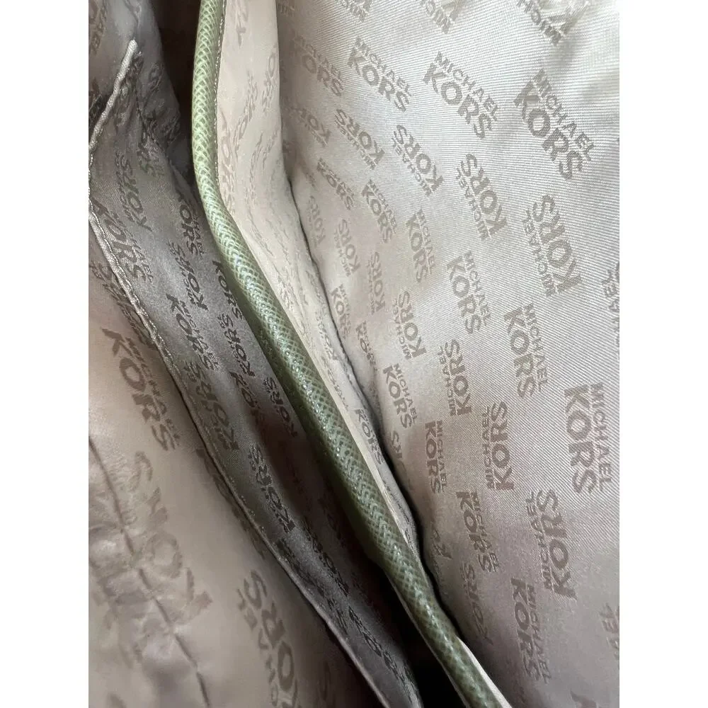 Michael Kors authentic michael