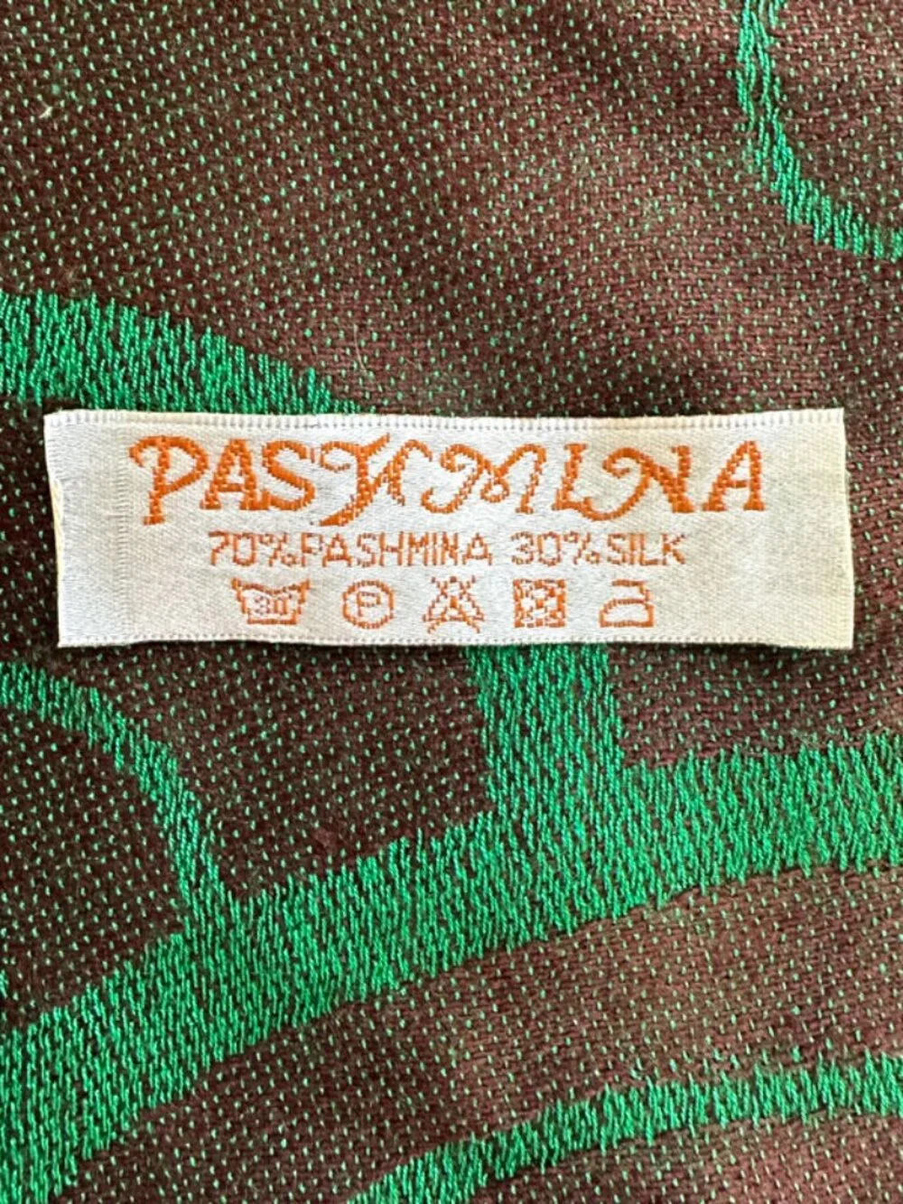 pashmina embrace artsy