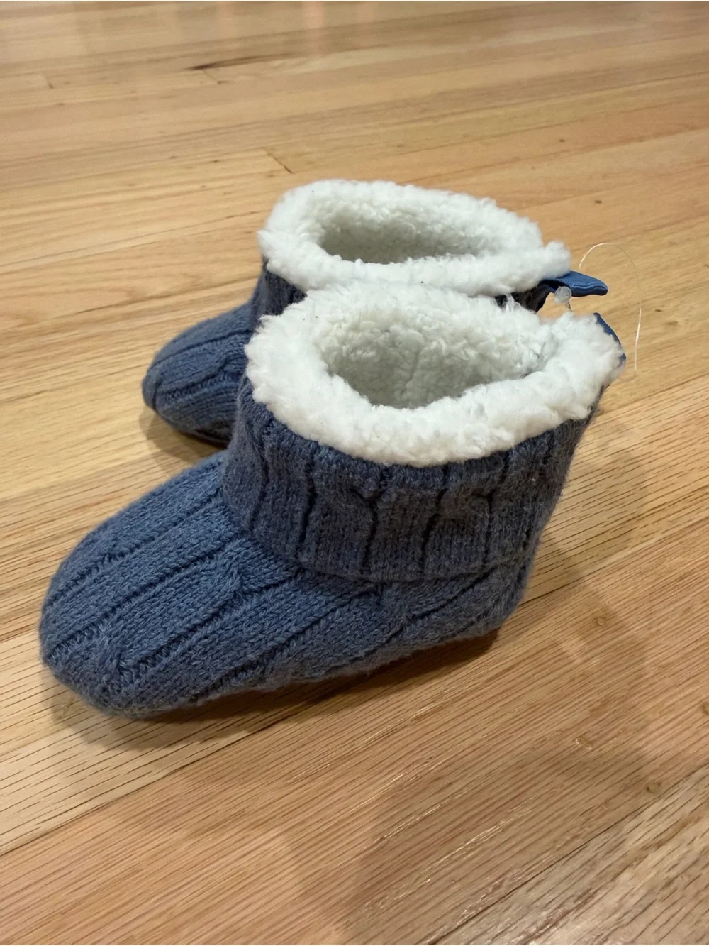 GAP soft blue
