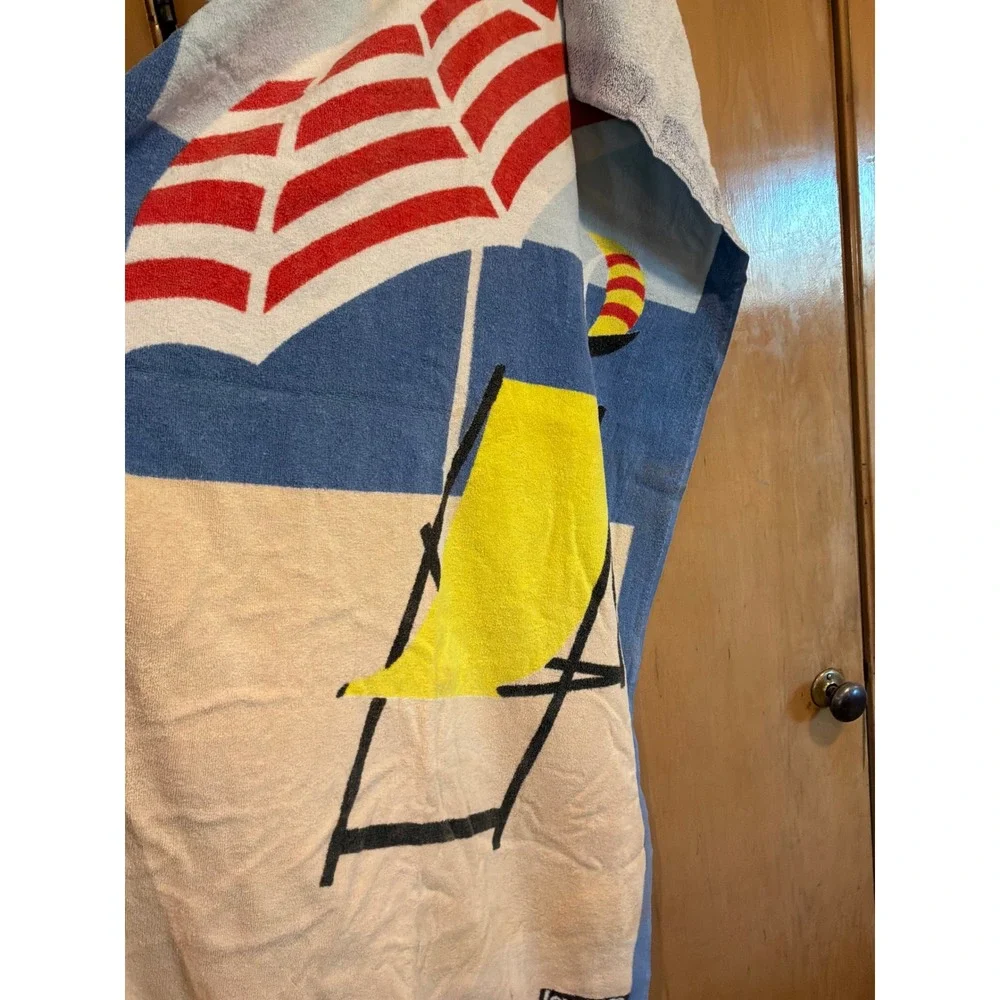 Lovett‎ Beach Towel Unisex OS Blue Red Yellow Beach Chair Umbrella Sailboat