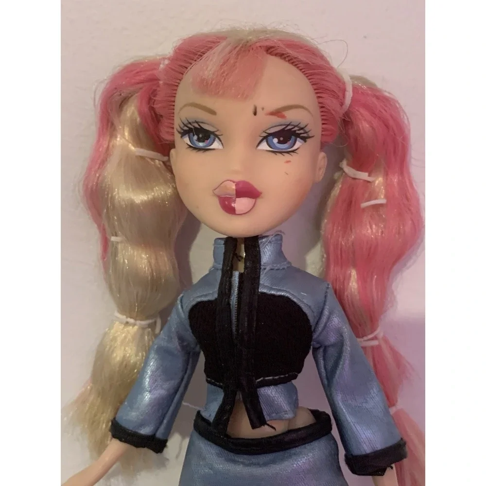 MGA Entertainment bratz live