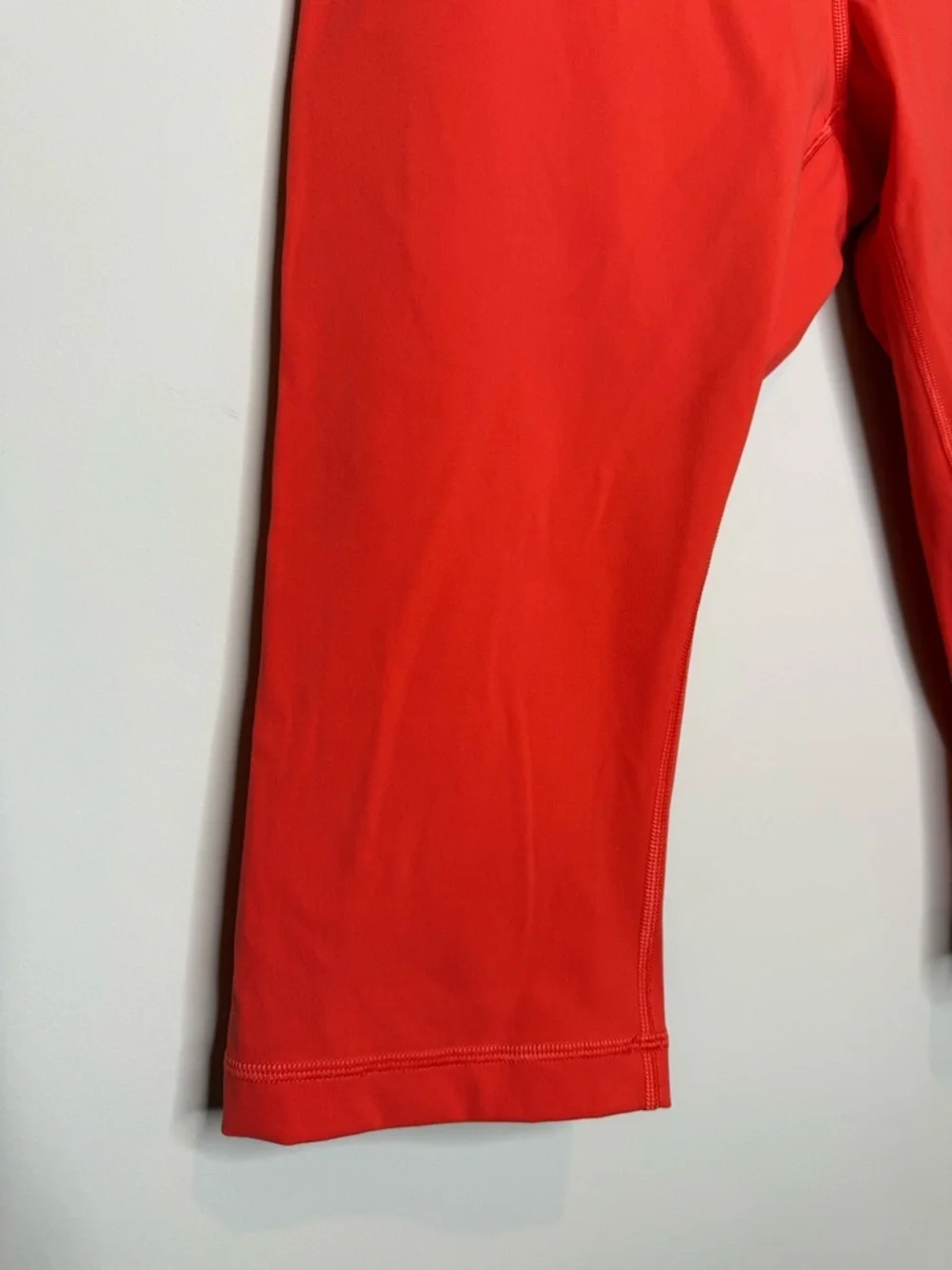 lululemon athletica vibrant red
