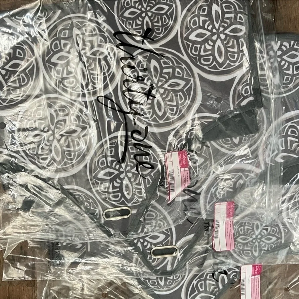thirty-one new packaging