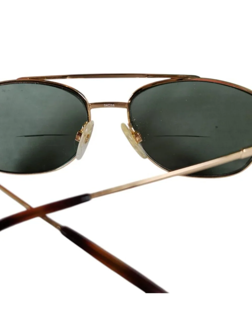 AUSTIN & JAMES 140 Aviatory Sunglasses 303 Gold Metal Frame