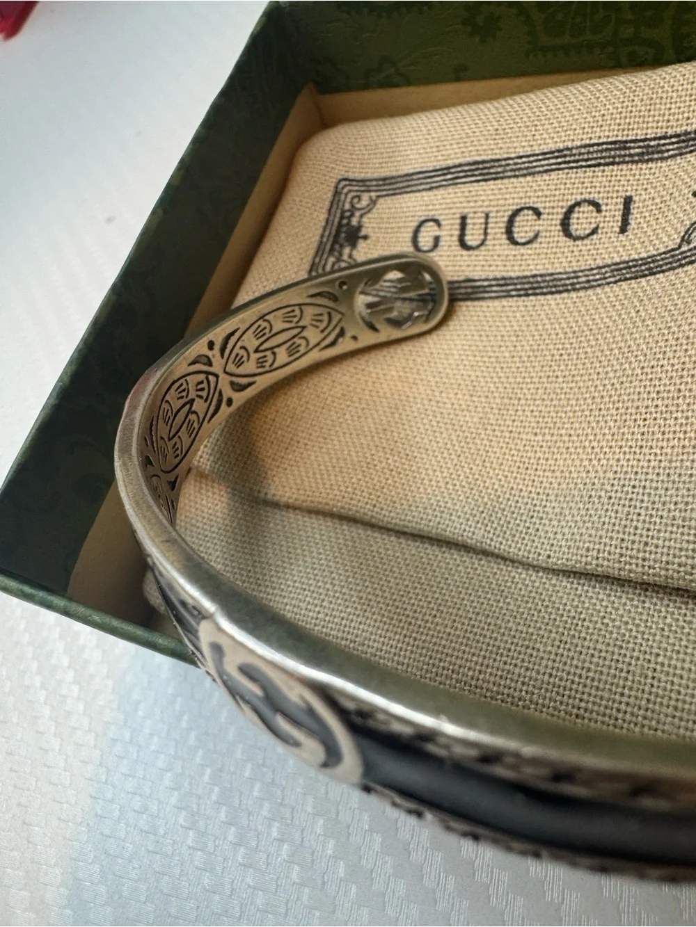 Gucci Silver-Tone Cuff with Black Inlay and Interlocking G Detail