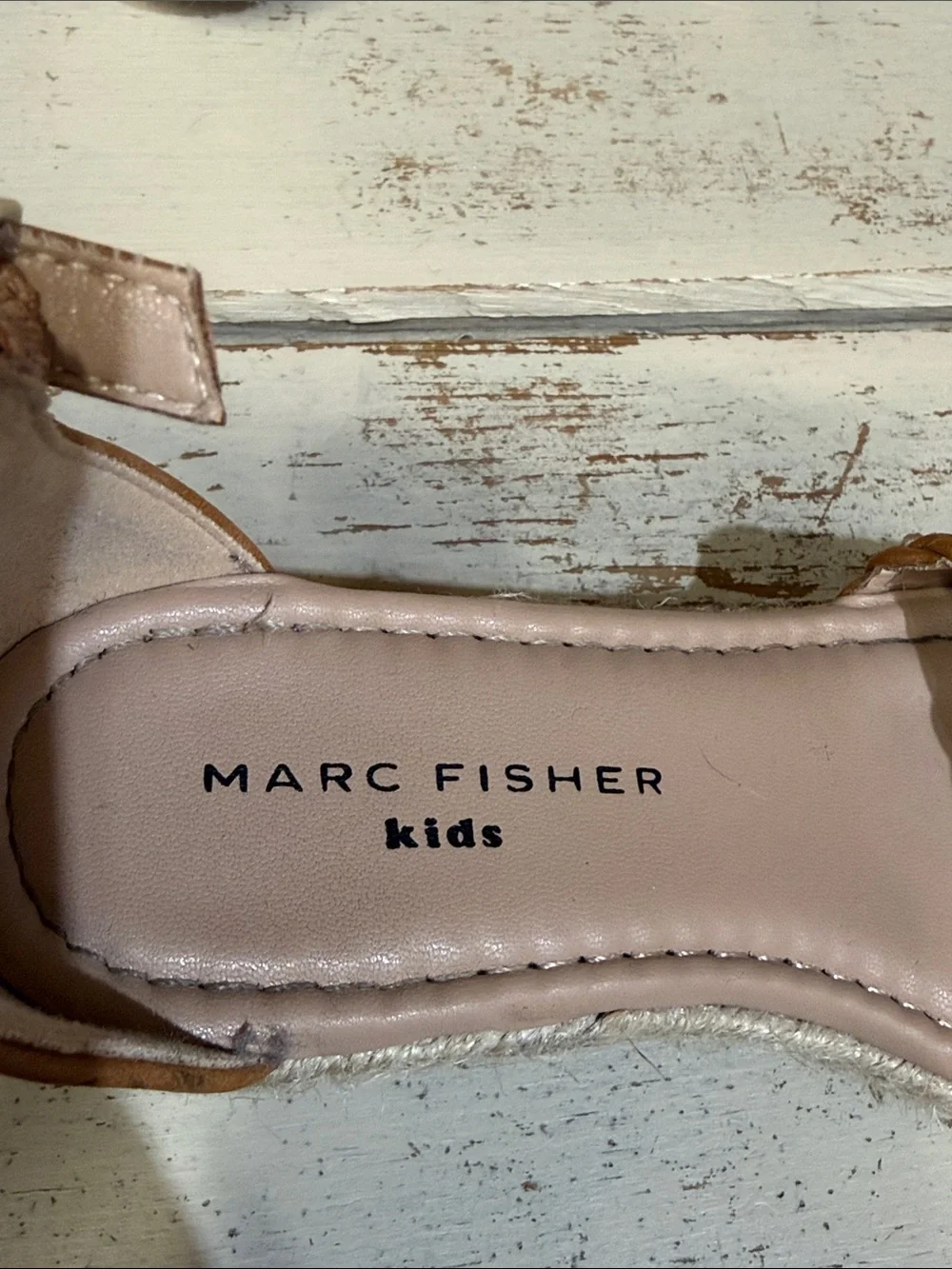 Marc Fisher secure looks added