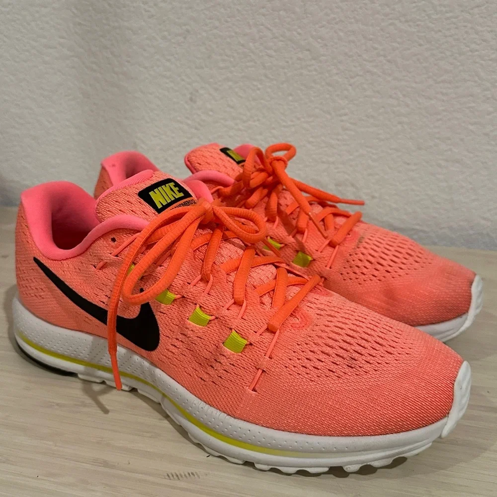 Nike‎ Air Zoom Vomero Blush Pink Women's US 10 Running
