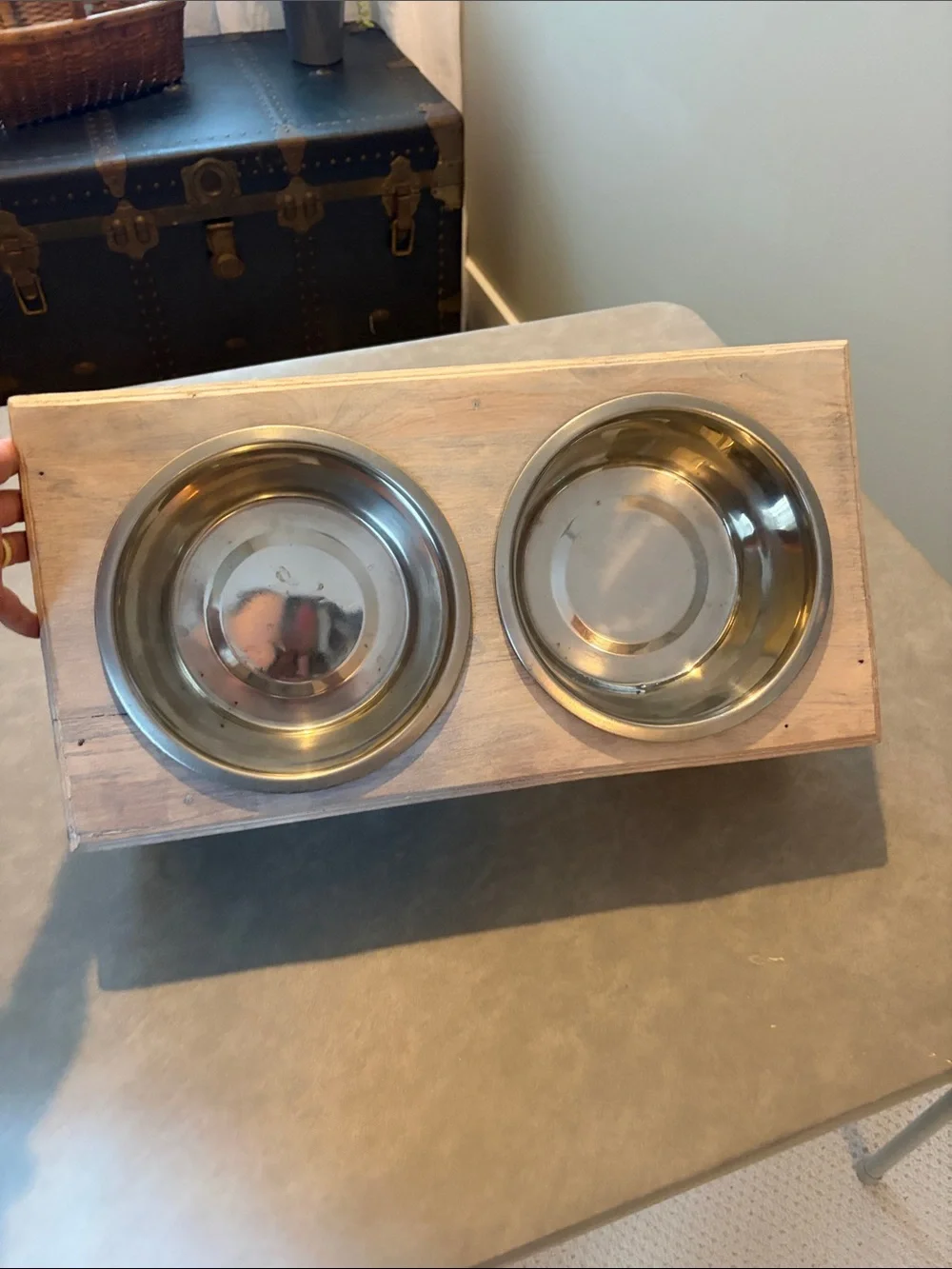 unbranded bleached wood