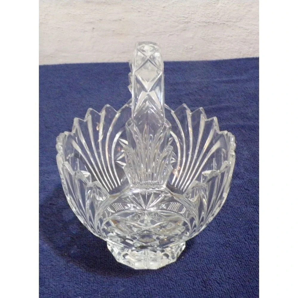 Crystal Cut Glass Basket‎ w/Handle Heavy