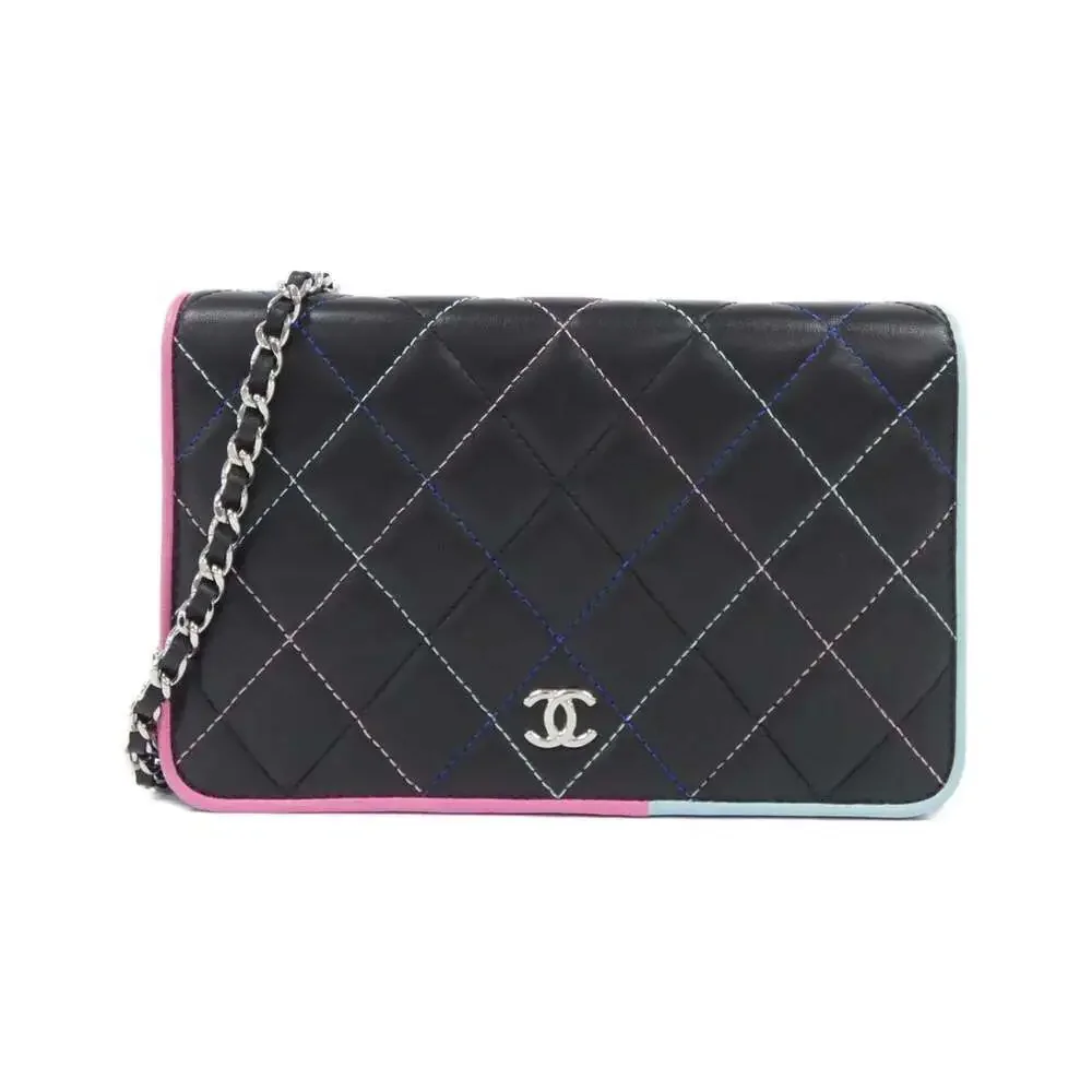 CHANEL Authentic Black Wallet