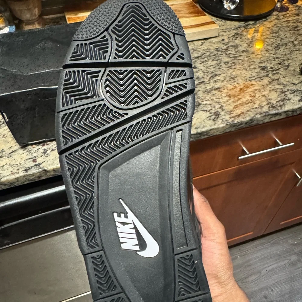 Jordan official shoe