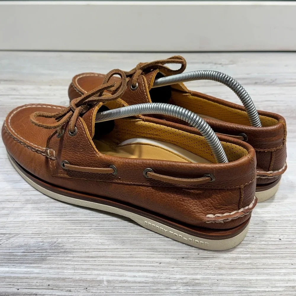 Sperry Gold Authentic Original 2-Eye Tan Tumbled Boat Shoe STS25504 Men's Sz 9.5