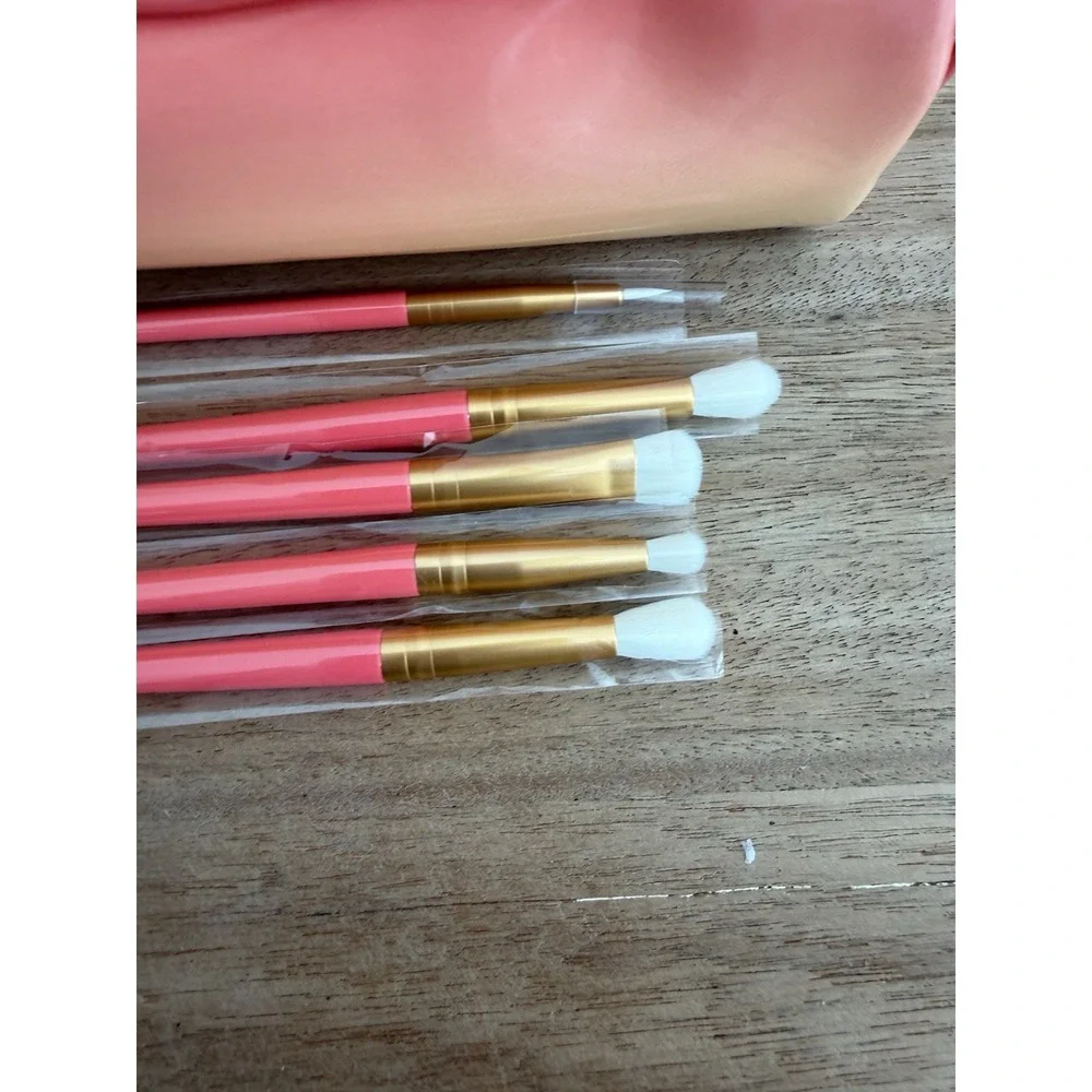 Morphe piece eye
