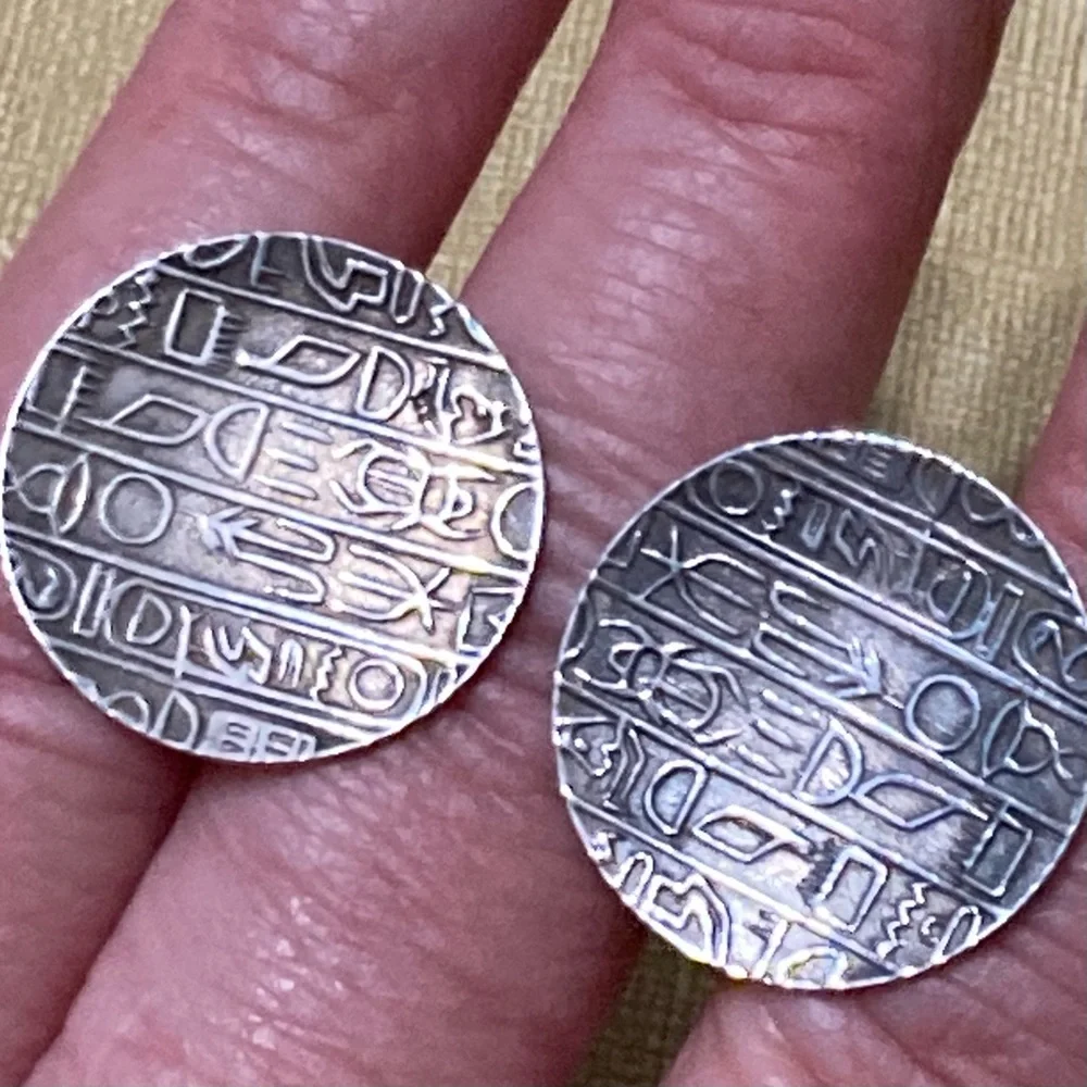 Vintage Egyptian Round Hieroglyphs Sterling cufflinks