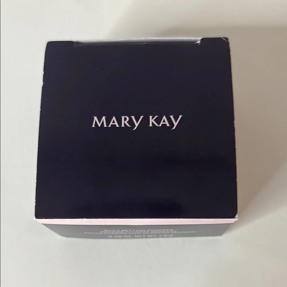 Mary Kay Brown Setting Powder Smooth Finish