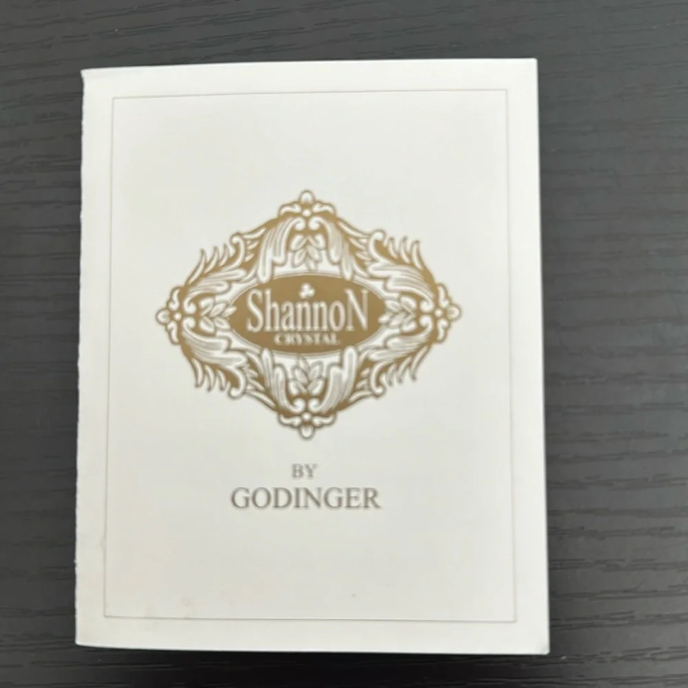 Shannon by Godinger 24% Lead Crystal Sutton Place Dessert Plates (4)