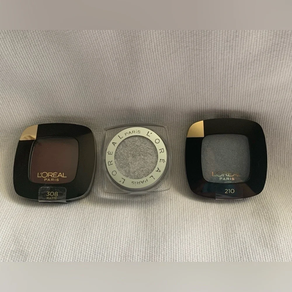 New In Package L'Oreal Paris Eyeshadow Trio - Brown, Silver, Blue