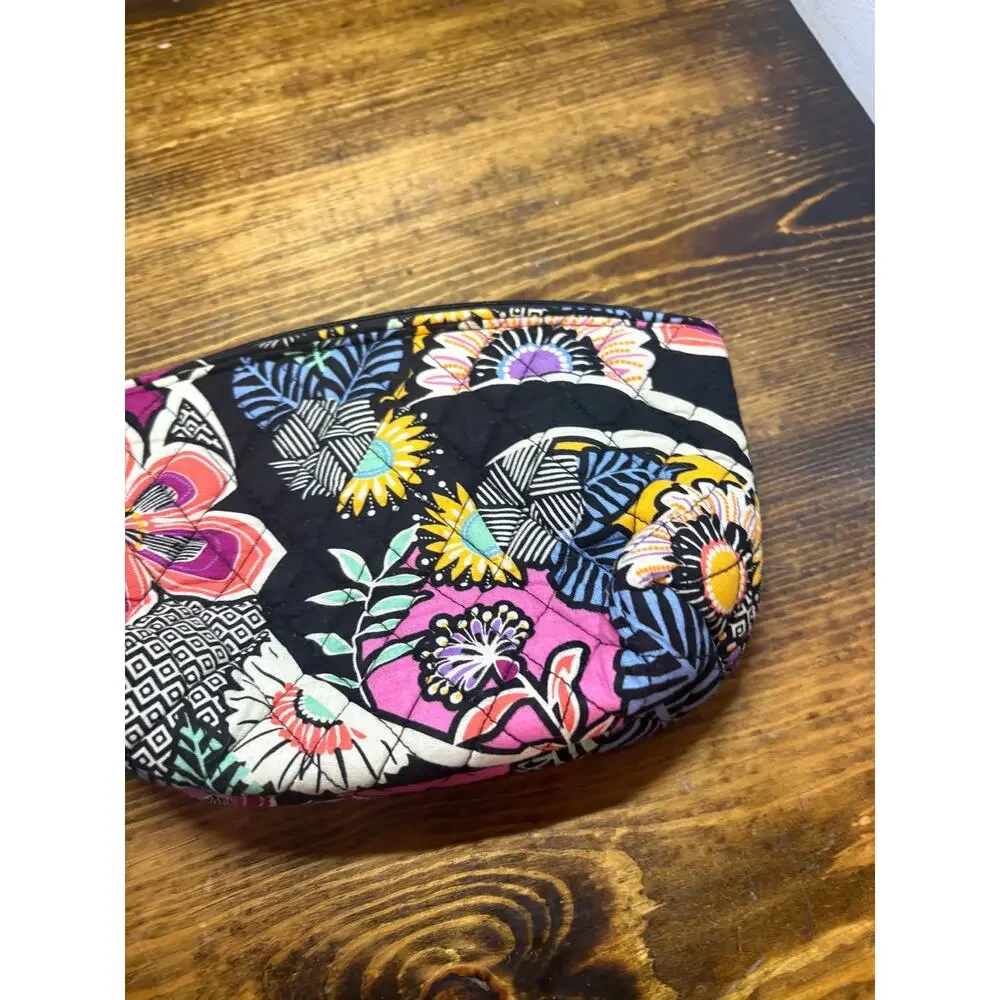 Vera Bradley this good