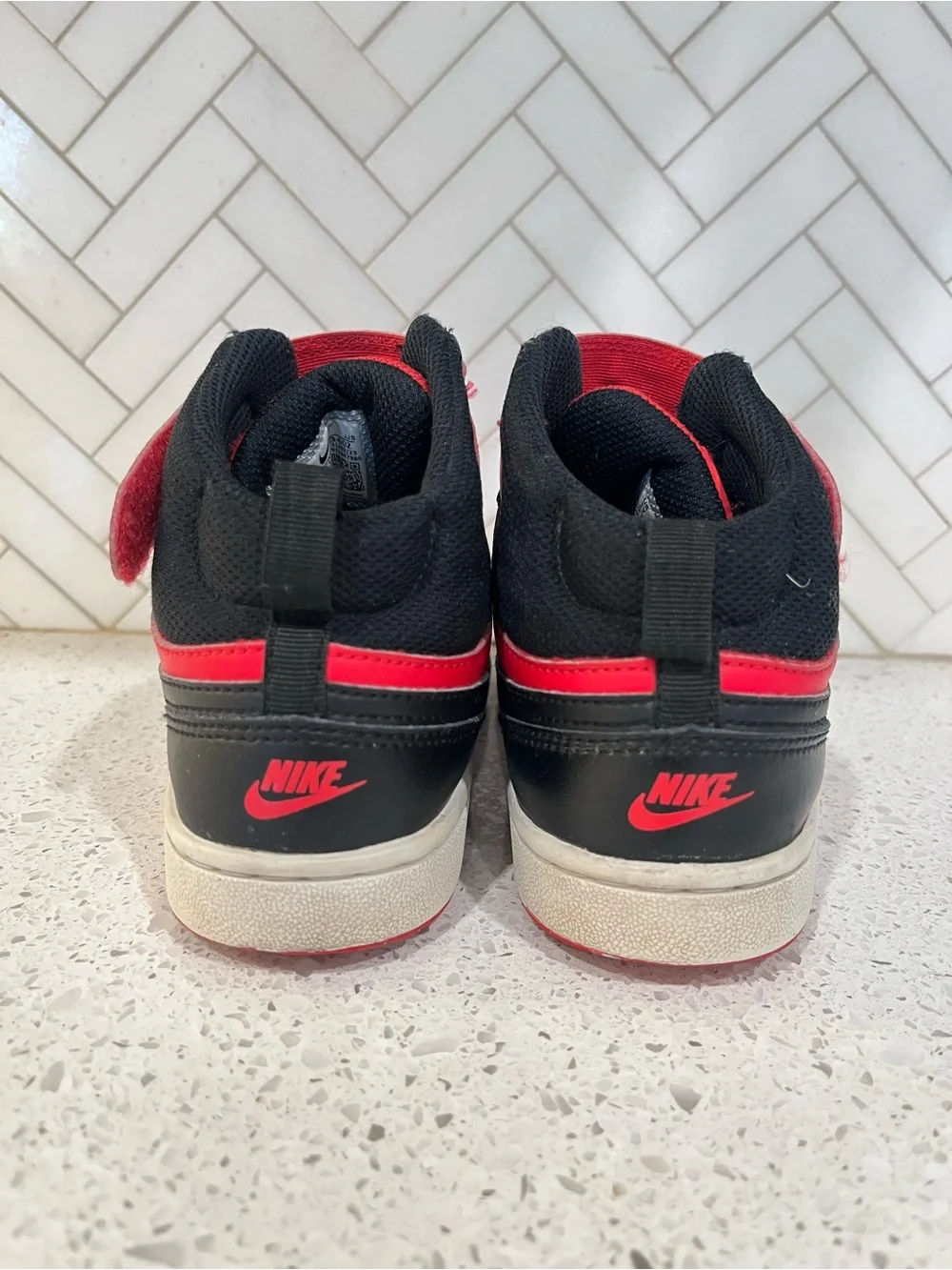 Nike Court Borough Mid 2 Sneaker Youth Size 1Y